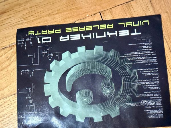 Flyer 48